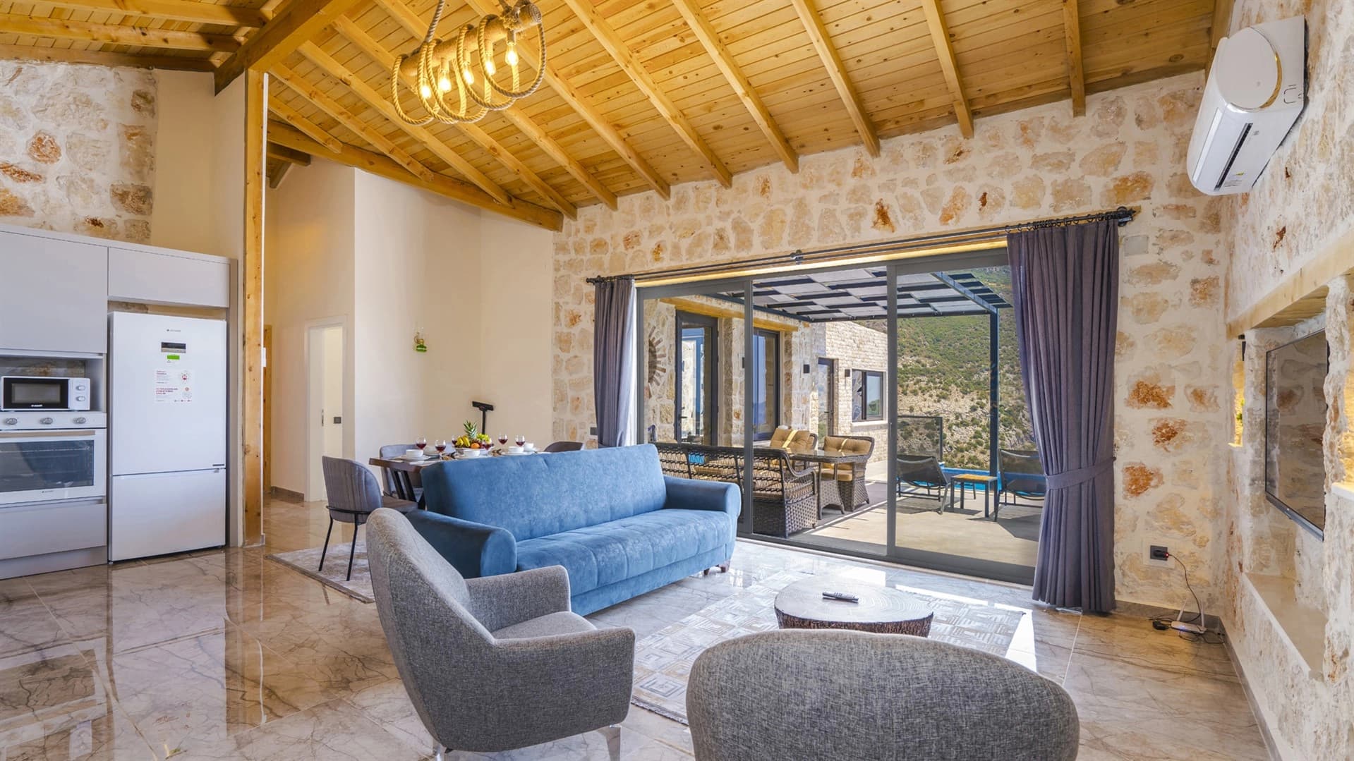 Villa Kartal Tepesi Korunaklı Havuz 24