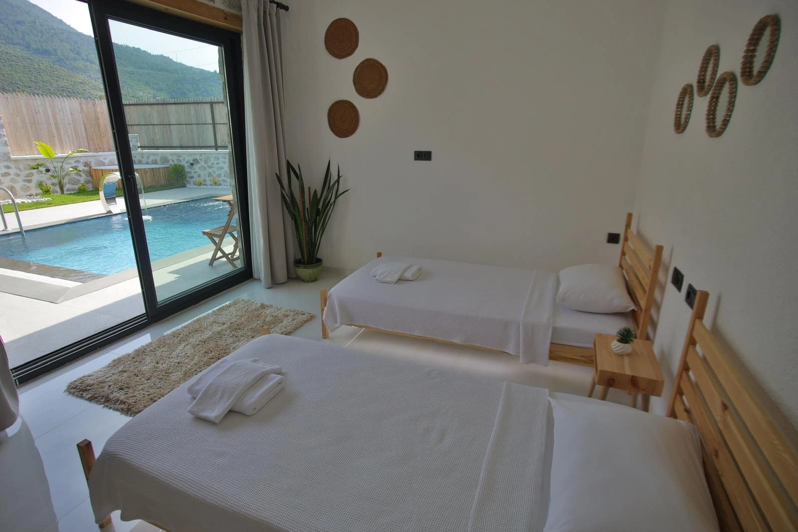 Villa Detail Korunaklı Havuz 65