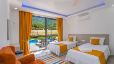 Villa Gökalan Korunaklı Havuz 60