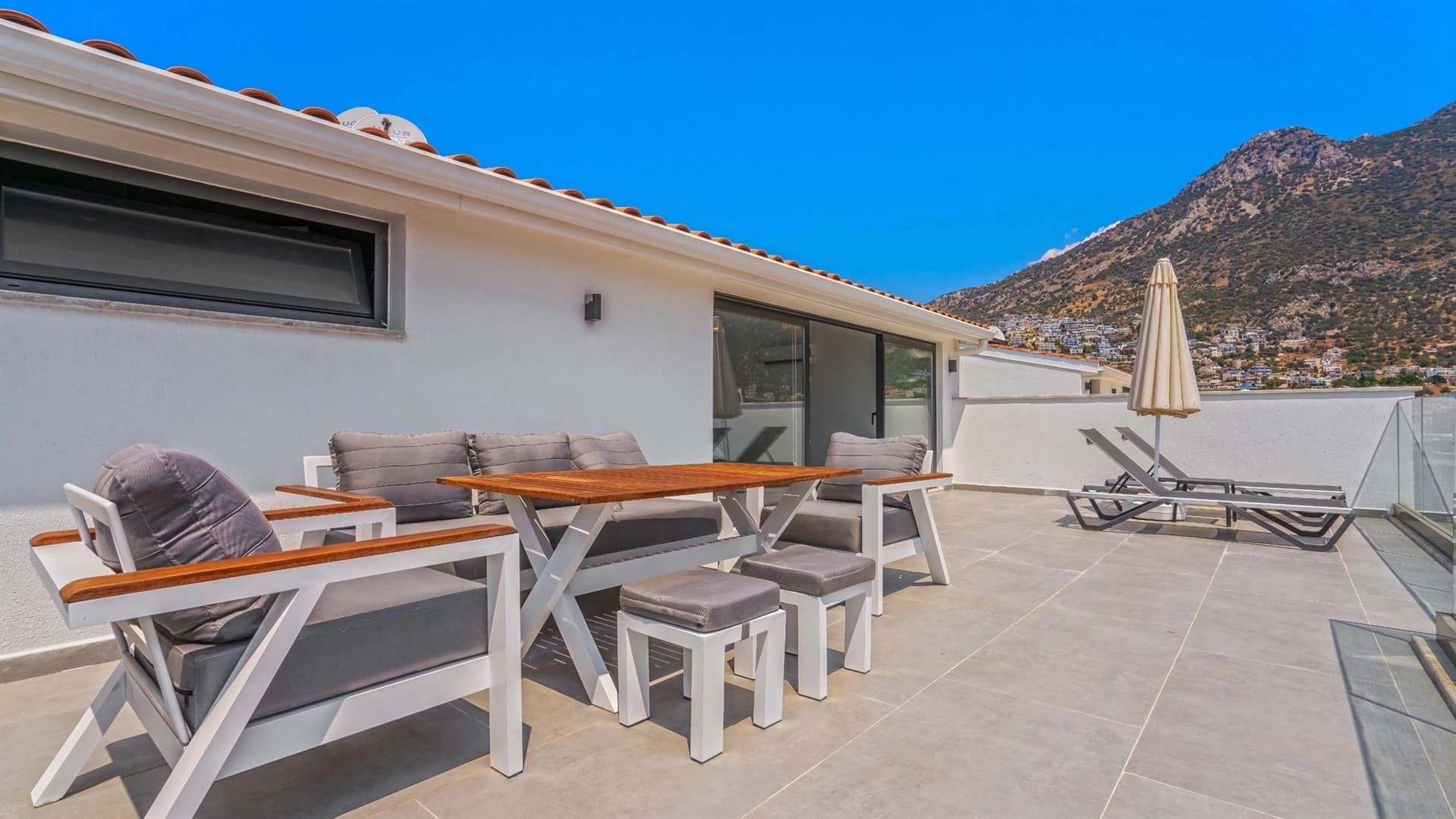 Villa Lion Çocuk Havuzu 31