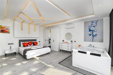 Villa Lisa İslamlar Korunaklı Havuz 44