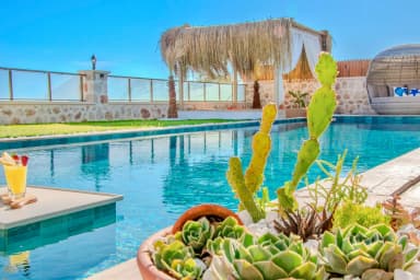 Villa Elysium Korunaklı Havuz 10