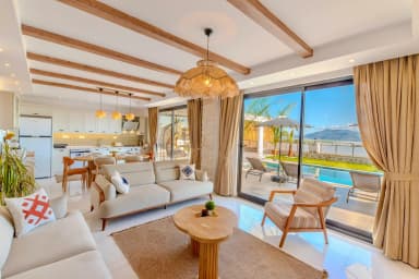 Villa Elysium Korunaklı Havuz 26