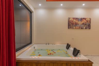 Villa Mevo Korunaklı Havuz 57