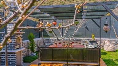 Villa Doğanay Bezirgan Korunaklı Havuz 53