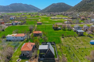 Villa Doğanay Bezirgan Korunaklı Havuz 63