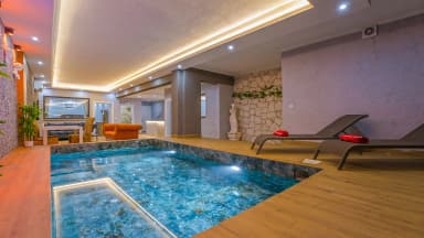 Villa Uğurlu Isıtmalı Havuz 11