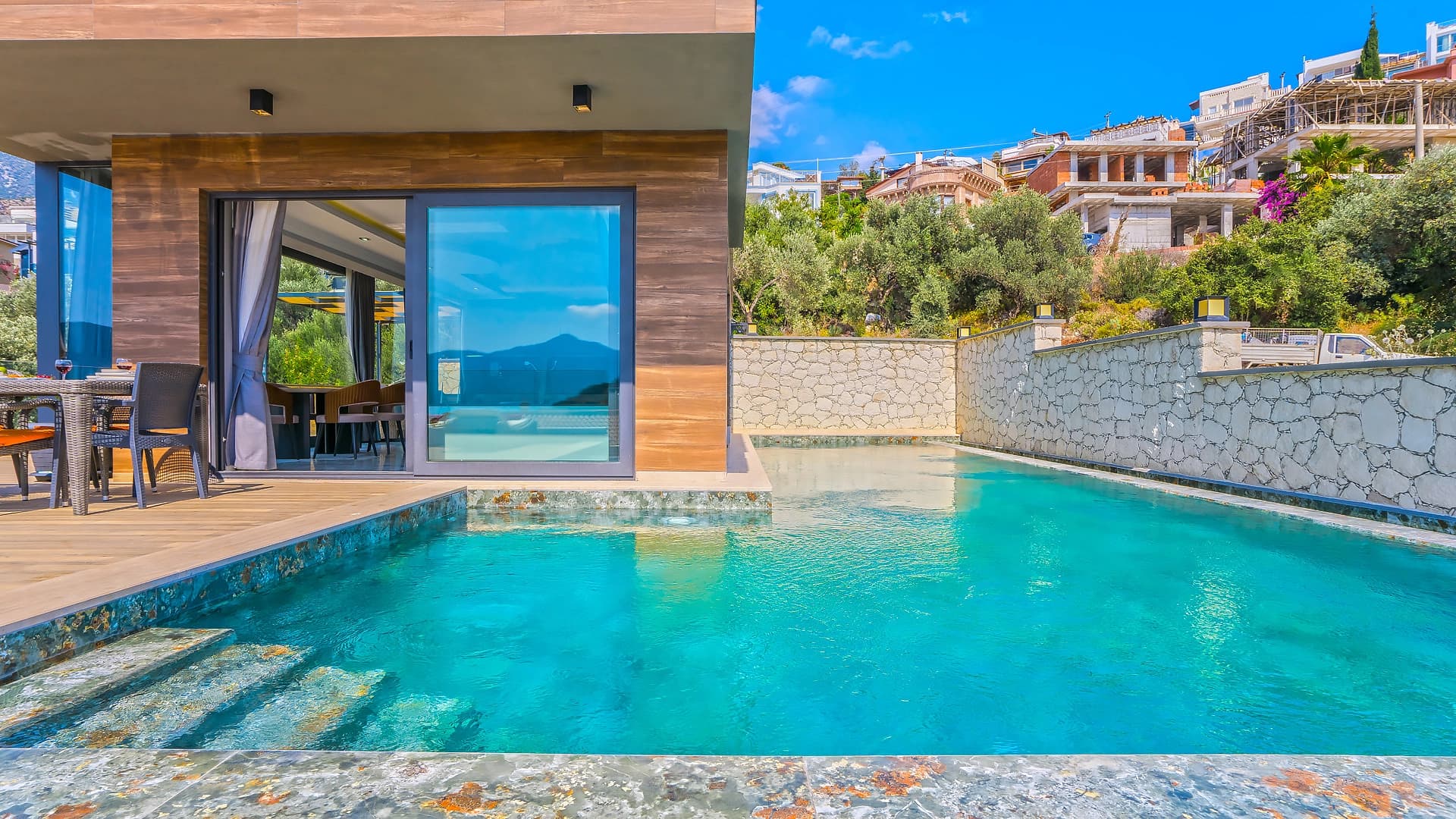 Villa Uğurlu Isıtmalı Havuz 43