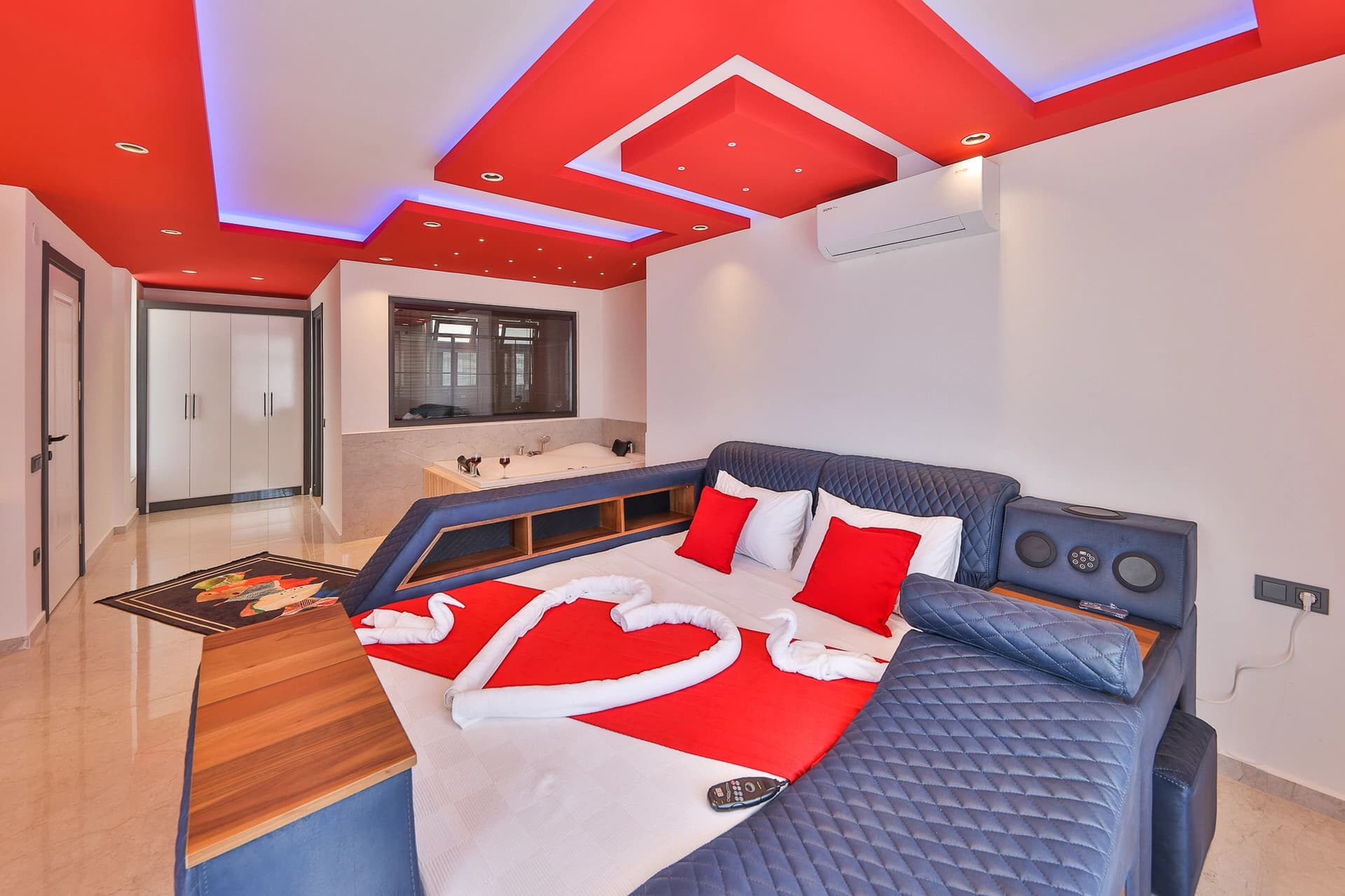 Villa Liva Duo Korunaklı Havuz 47