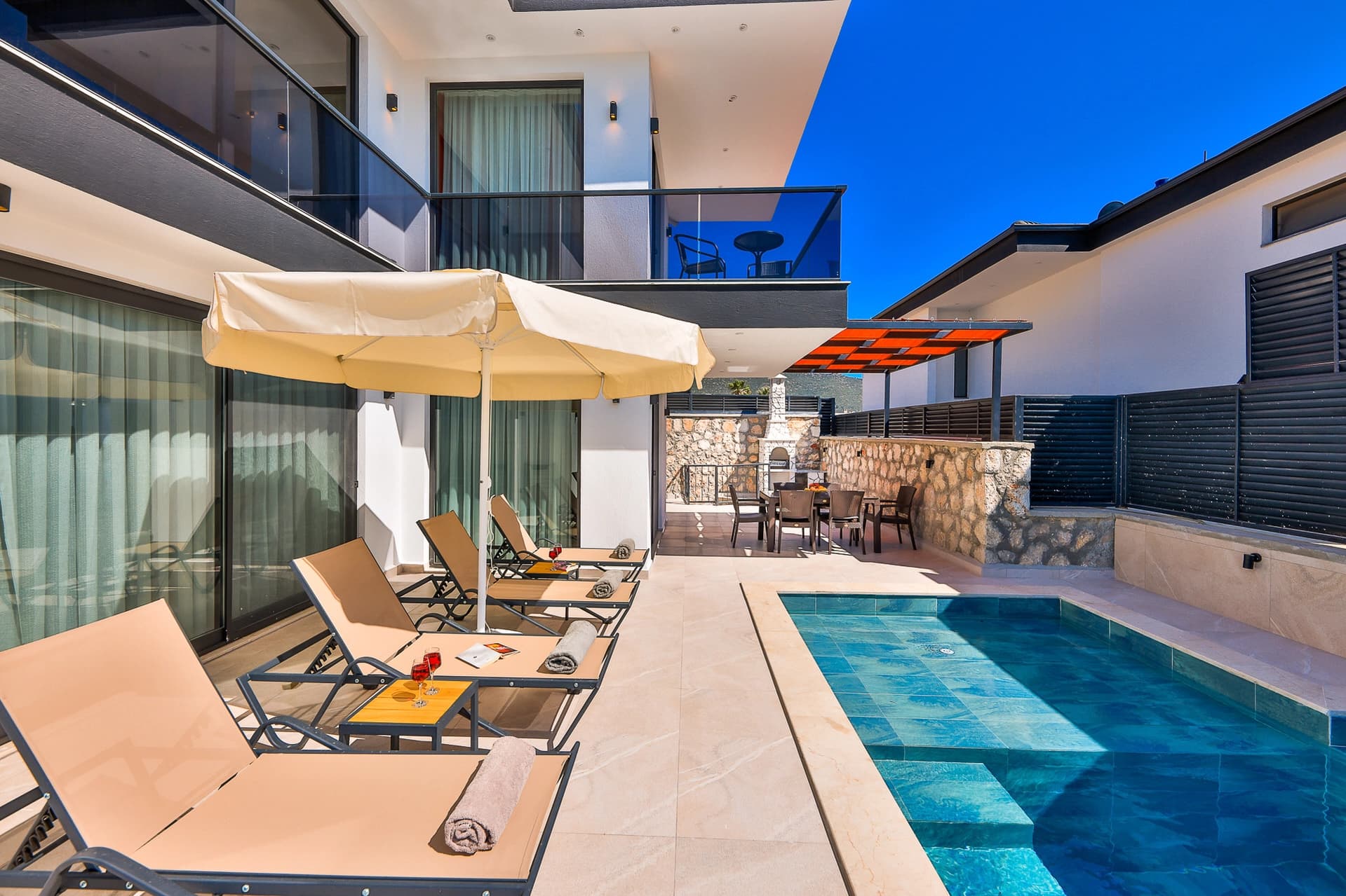 Villa Liva Duo Korunaklı Havuz 45