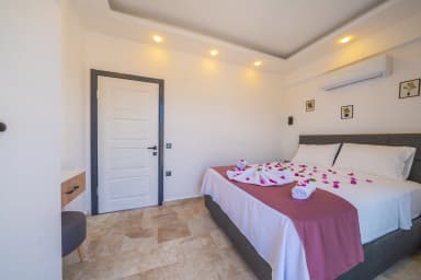 Villa Yaz Rüzgarı Özel Havuzlu 64