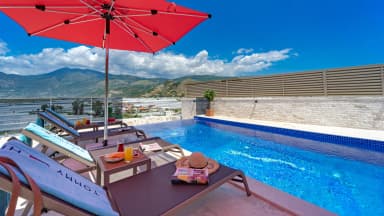 Villa Eser Korunaklı Havuz 55