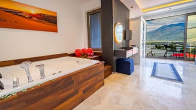 Villa Eser Korunaklı Havuz 91