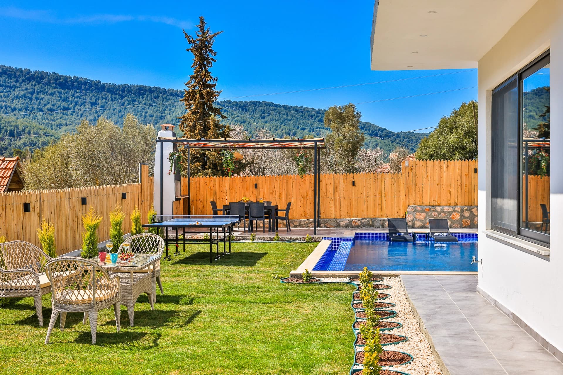 Villa Nazeren Sarıbelen 17