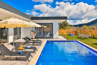 Villa Nazeren Sarıbelen 59