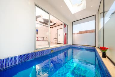 Villa Şeftali Korunaklı Havuz 60