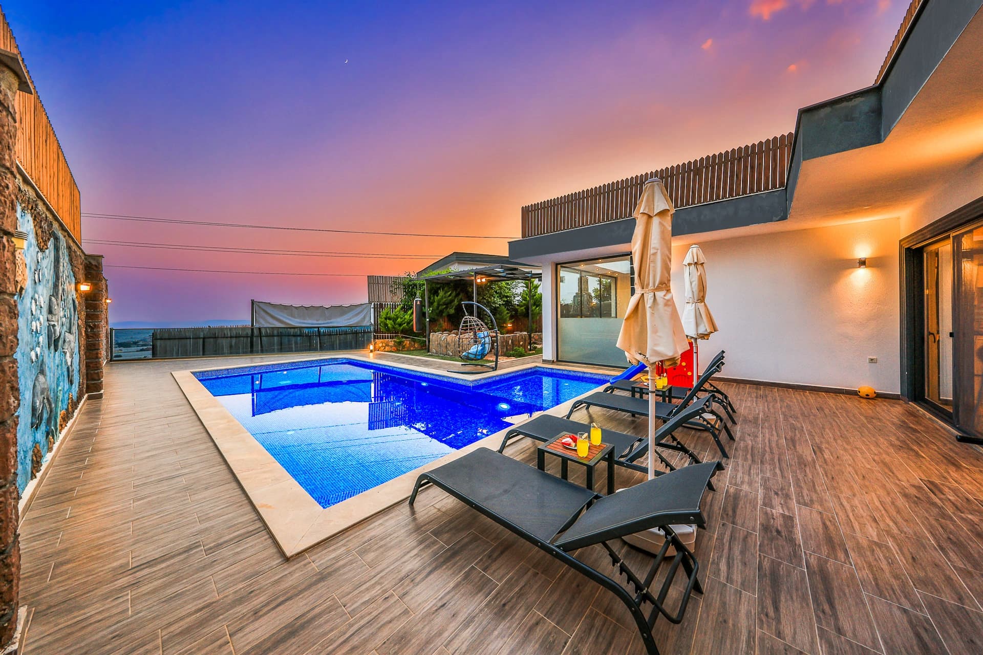 Villa Şeftali Korunaklı Havuz 52