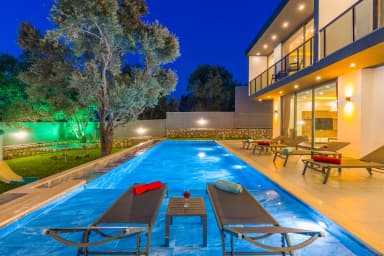 Villa Okaliptus Patara Korunaklı Havuz 13