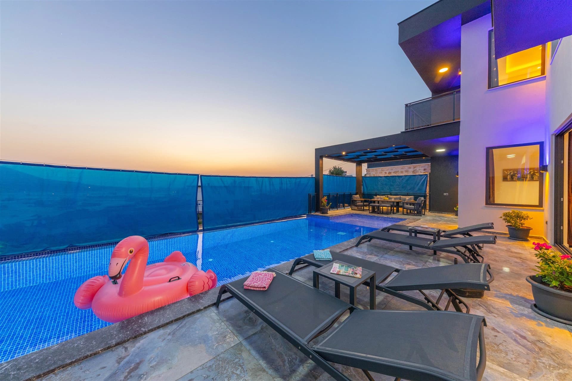 Villa Aslan Luxury Korunaklı Havuz 99
