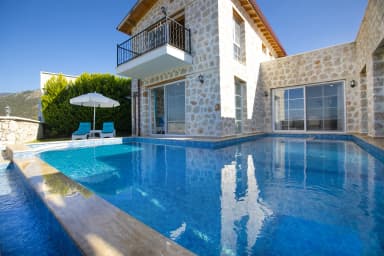 Villa Emir Üzümlü Çocuk Havuzu 14