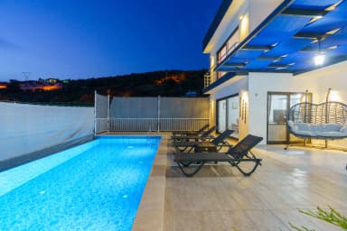 Villa Rojin Korunaklı Havuz 36