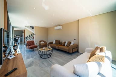 Villa Colombia Korunaklı Havuz 73