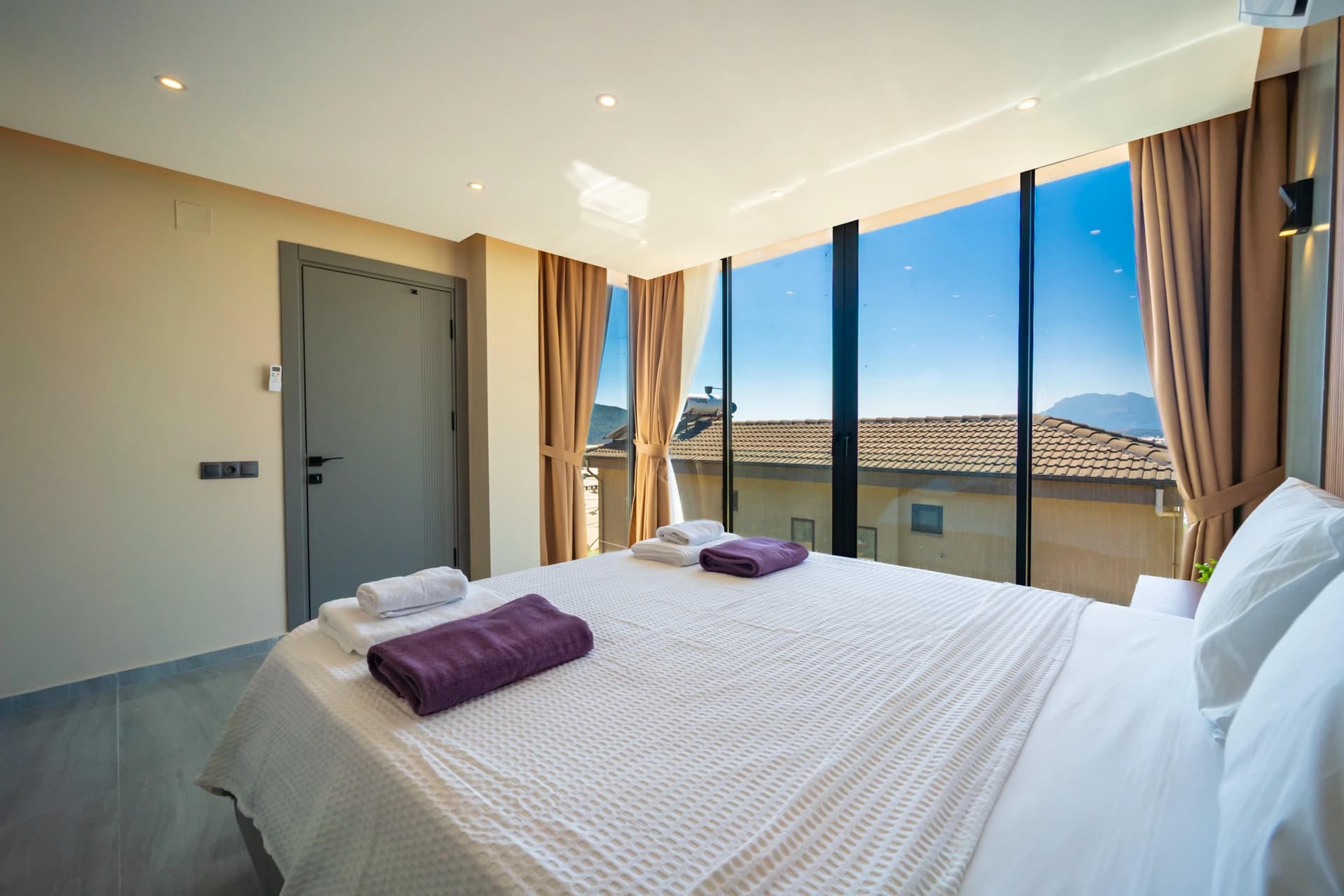 Villa Colombia Korunaklı Havuz 39