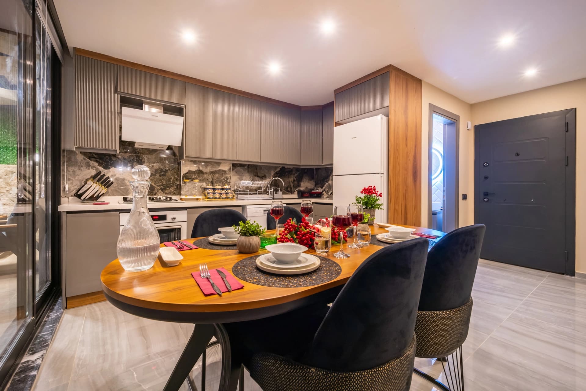 Villa Colombia Korunaklı Havuz 11