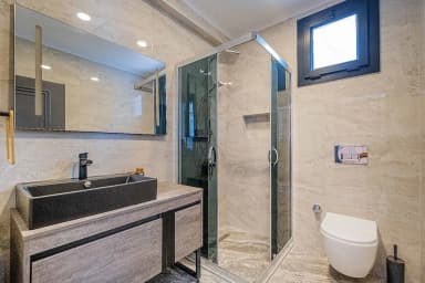 Villa Esma Sultan Özel Havuzlu 42