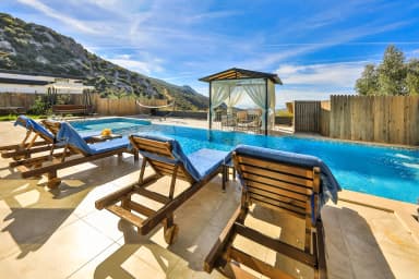 Villa Florya Duo Korunaklı Havuz 33