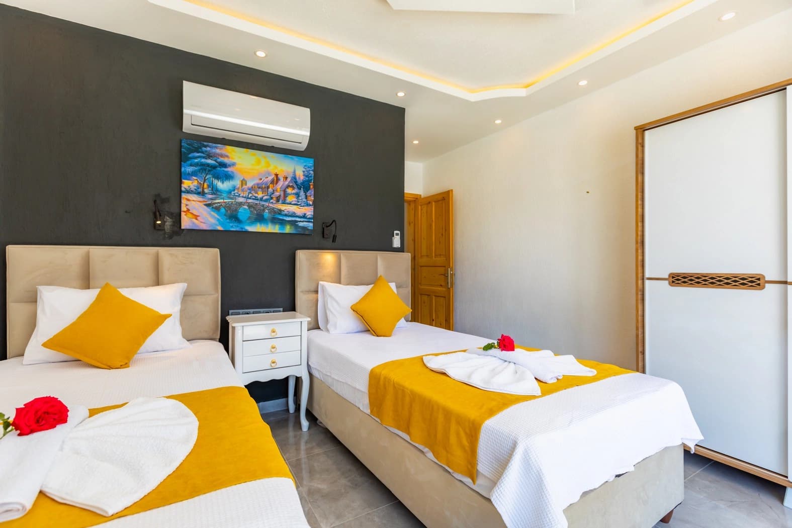 Villa Lidya Korunaklı Havuz 24